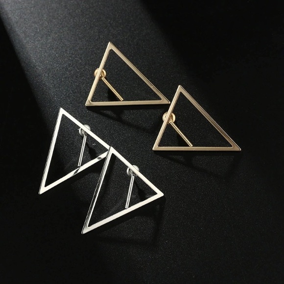 NEW!💙💎TRIANGLES! MODERN! MINIMALIST!💎💙SILVERY! - Picture 3 of 8